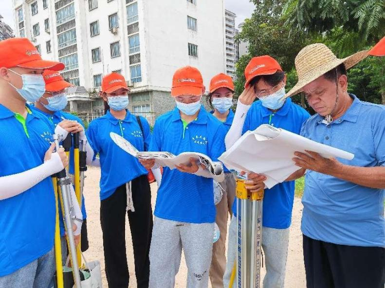 与项目施工员沟通学习